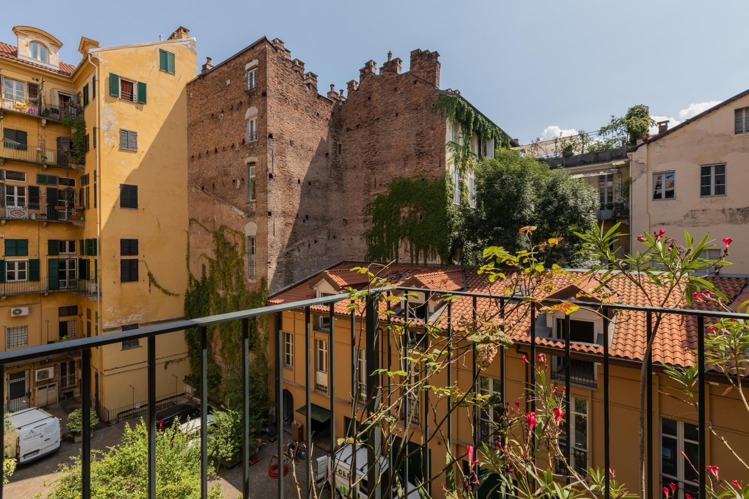 Studio S. Tommaso A Piazza Castello By Wonderful Italy Lägenhet Turin Exteriör bild
